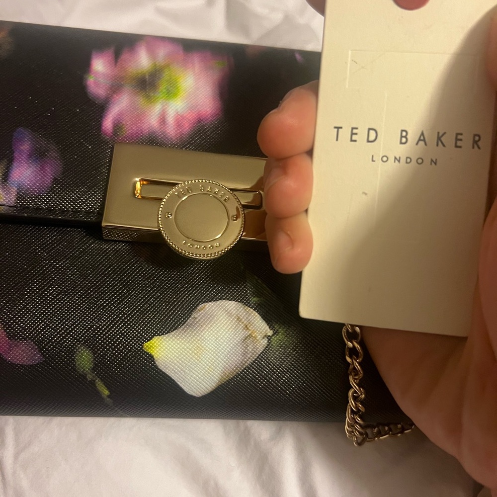 Ted Baker London Black Floral Clutch with Gold Chain - Picture 5 of 5